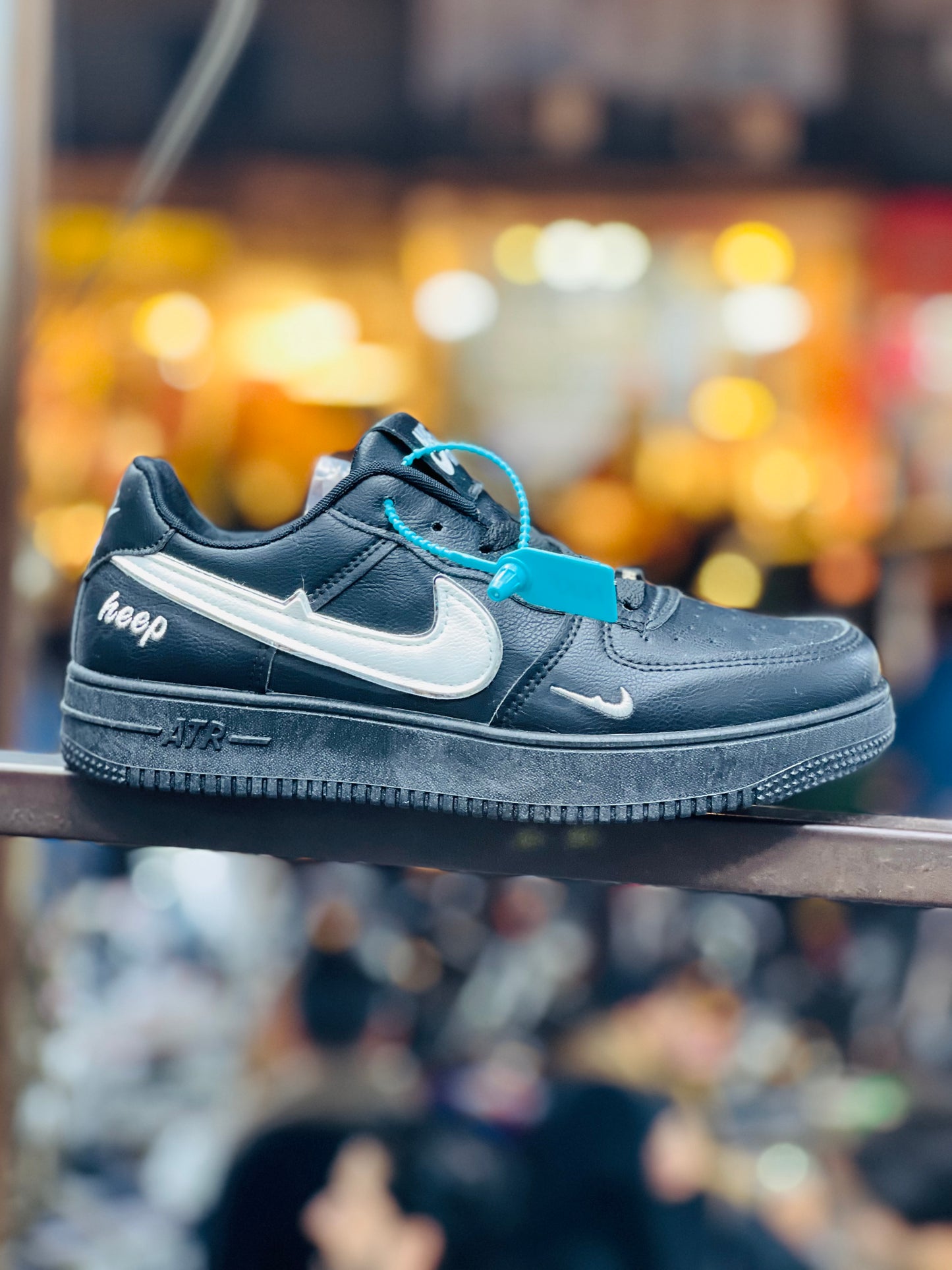 S002- Nike Air Force