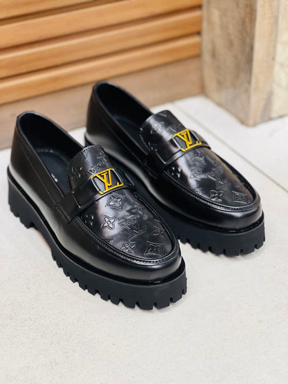 A003-Louis Vuitton chunky shoe