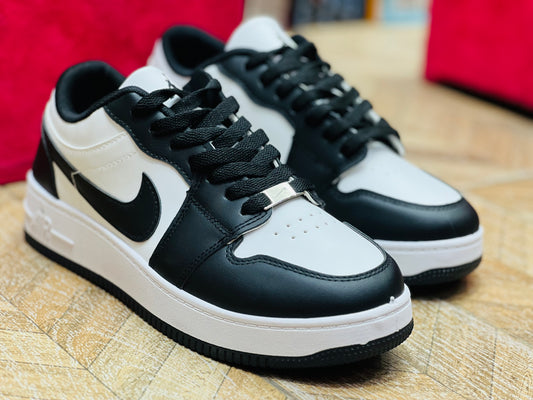 S002- Nike Air Force