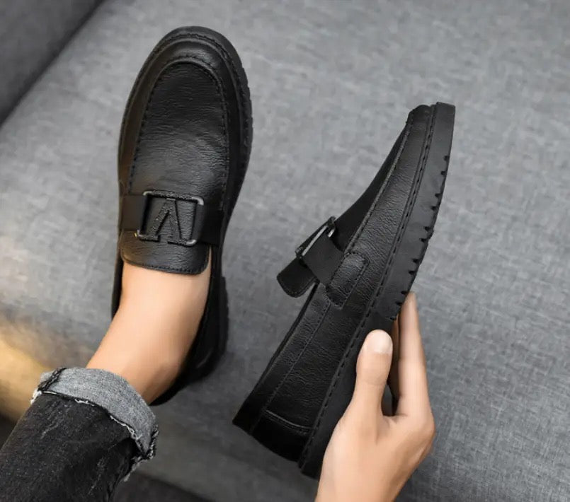 A025-Imported Loafer