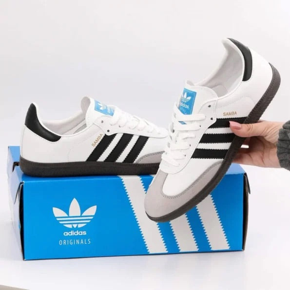 J018-Samba Shoe