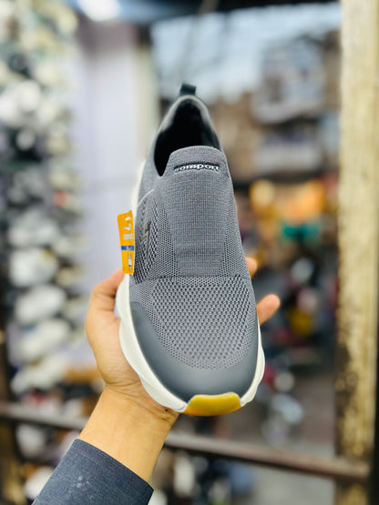 001-Medicated sketchers