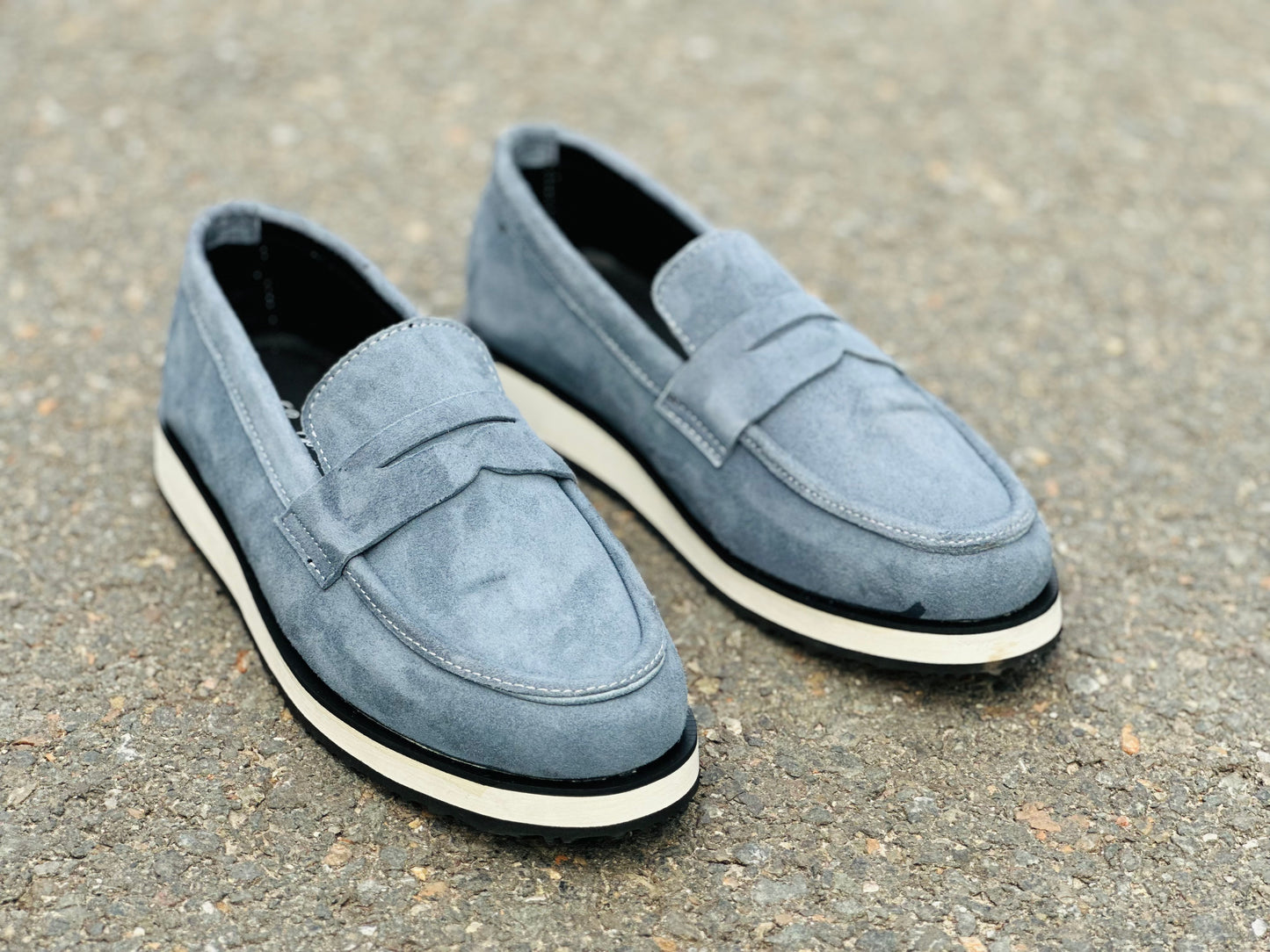C032-Old Money suede leather shoe