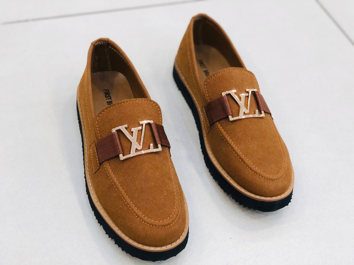 A008-LV Causal shoe