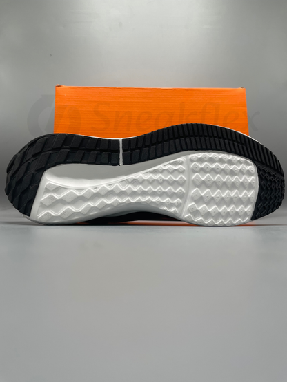 J003-Nike Revolution 9