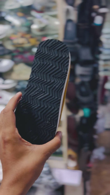 C033-Old Money suede leather shoe